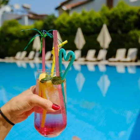 Hotell Club Selen İçmeler