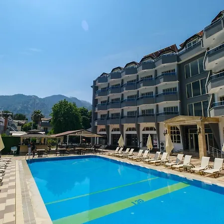 Club Selen İçmeler