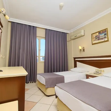 Hotell Club Selen İçmeler