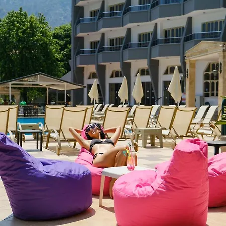 Otel Club Selen