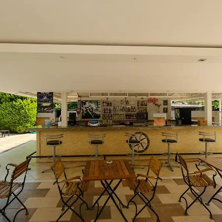 Club Selen İçmeler