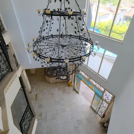 Club Selen Hotell 3*