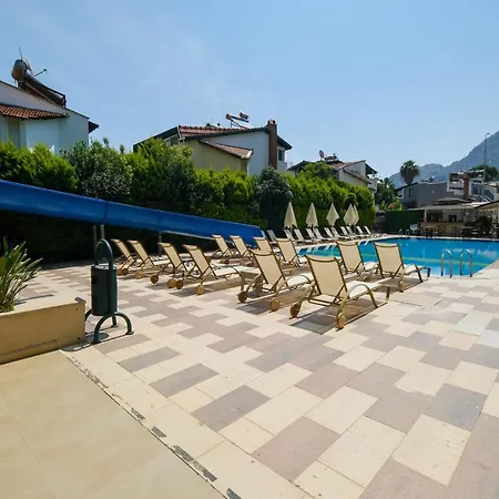 Hotell Club Selen İçmeler