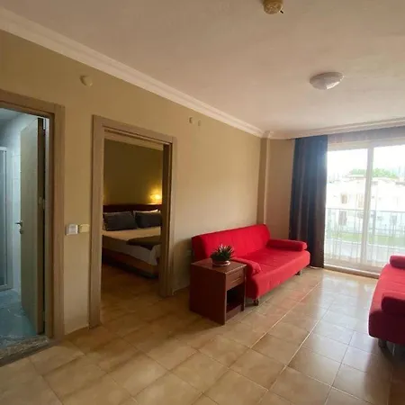 Club Selen 3* İçmeler