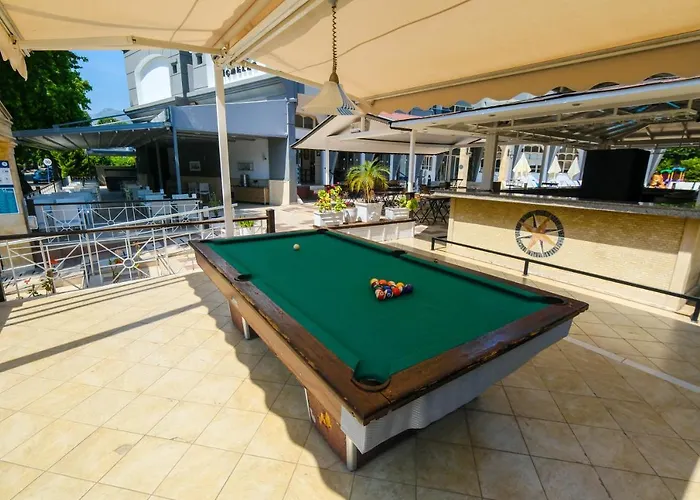 Club Selen