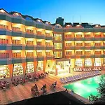 Club Selen Otel İçmeler