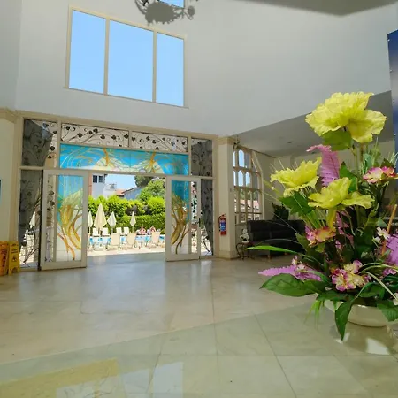 Club Selen فندق إتْشميلير