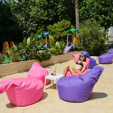 호텔 Club Selen 3*