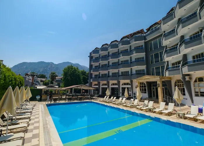 Club Selen إتْشميلير