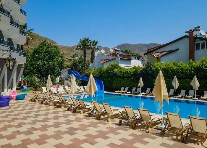 Club Selen إتْشميلير